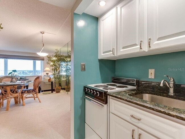 Photo - 4725 Cove Cir Unit 906