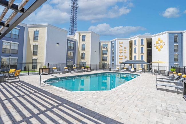 Photo - The Hive @ 3rd