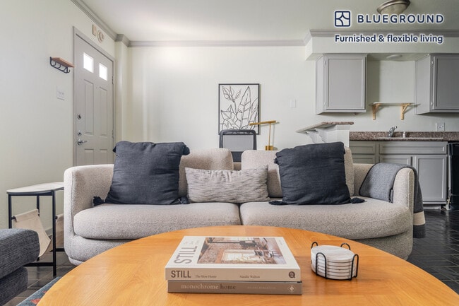 Photo - 301 E 4th St Unit FL3-ID341