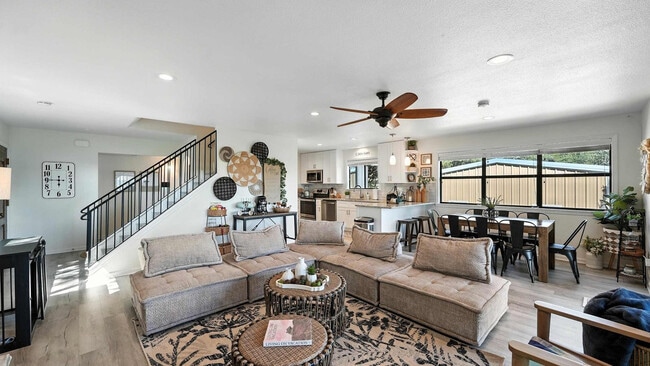 Photo - 1240 Canyon Springs Dr Unit ID1351232P
