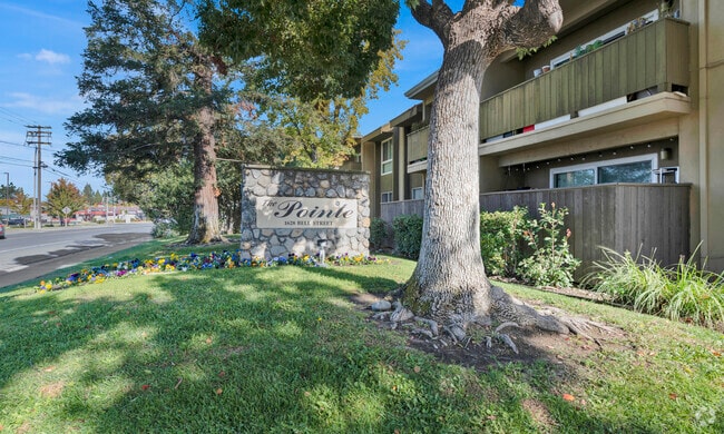 Photo - The Pointe On Bell