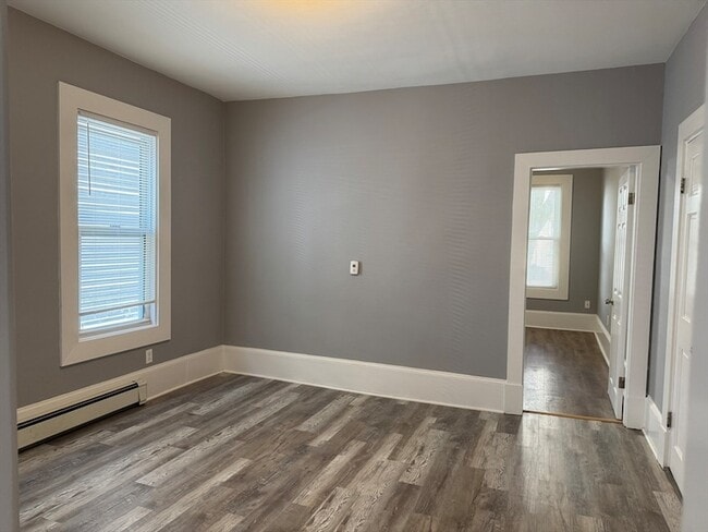 Photo - 179 Paris St Unit 1