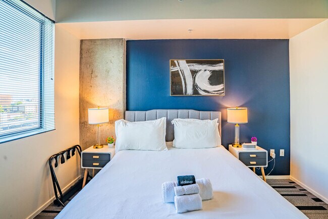 Photo - 810 N 4th St Unit ID1263080P