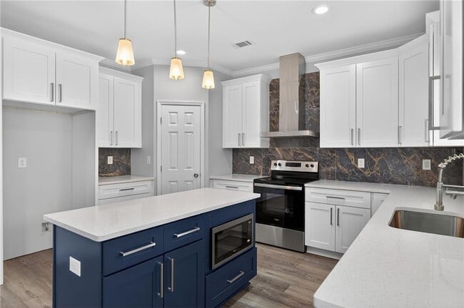 Photo - 1226 Bloomsbury Ln