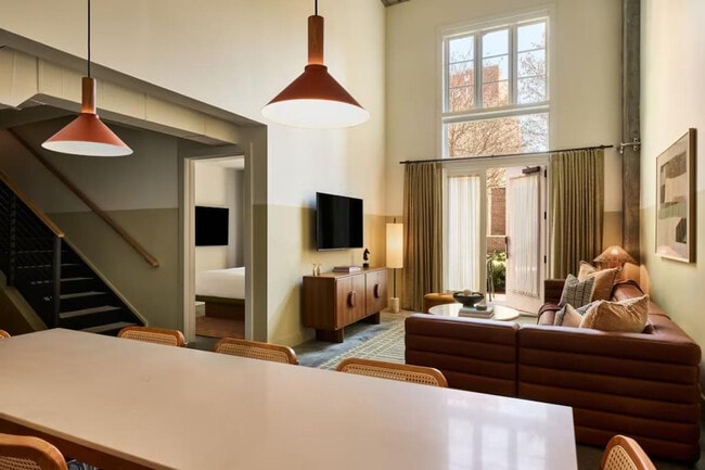 Building Photo - 6 Zubly St Unit ID1321207P