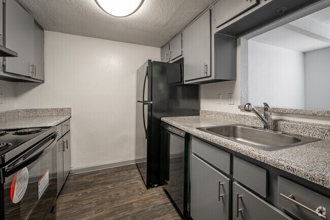 1BR, 1BA - 810SF - 3000 @ Med Center