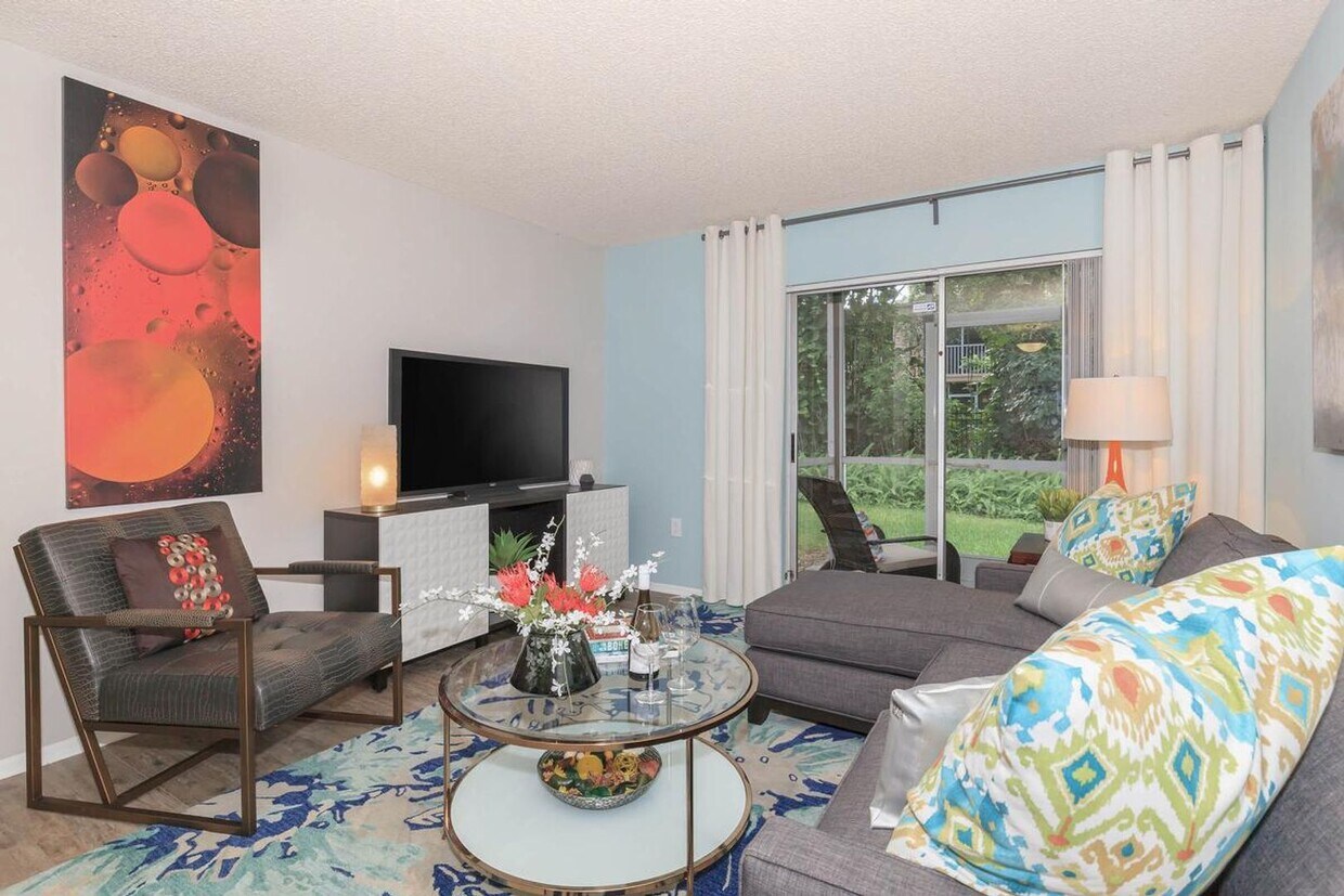 Floor Plan - Live Luxe. Pay Straightforward. Choose Arbor Oa...