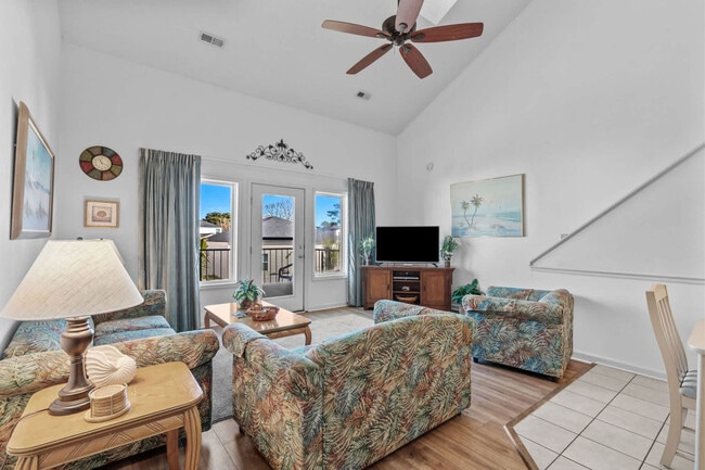 Photo - 216 Double Eagle Dr Unit FL2-ID1382457P