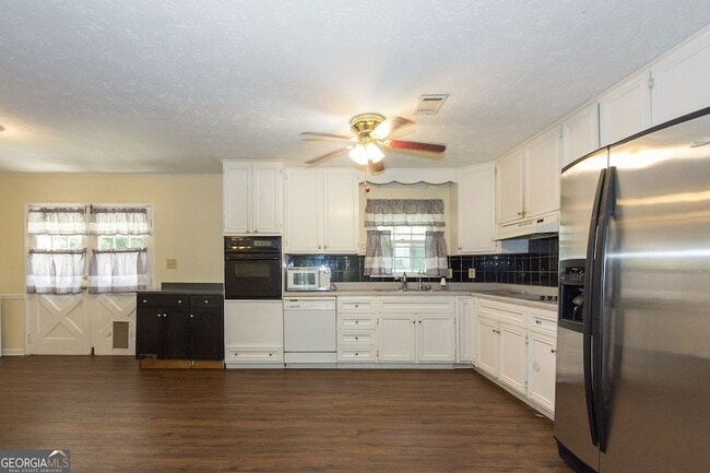 Photo - 3720 Sunny Hill Dr