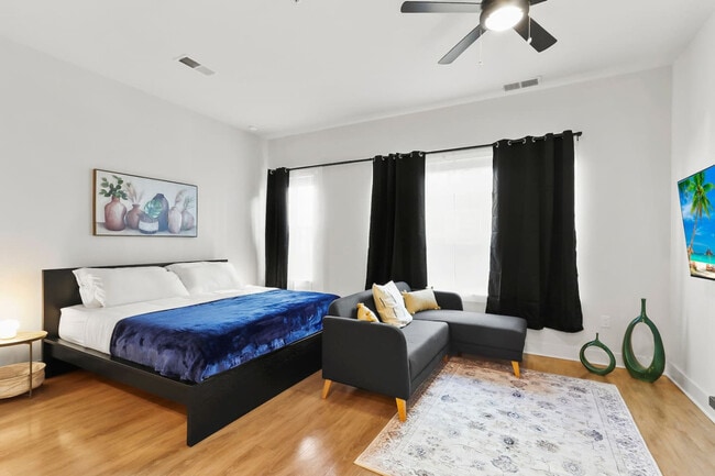 Photo - 2317 W Grace St Unit ID1312494P