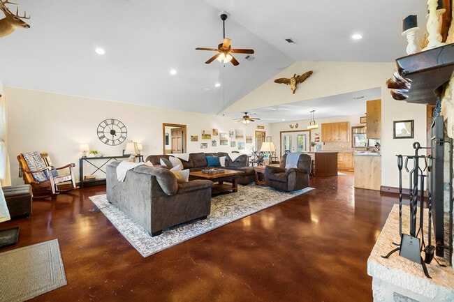 Photo - 359 Sagebiel Ranch Rd Unit ID1254590P