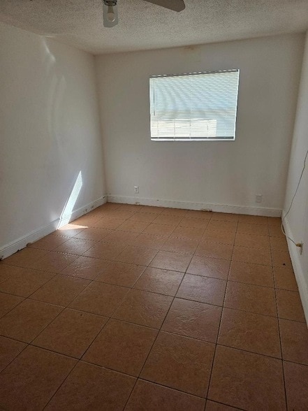 Photo - 3640 NE 1st Ave. Unit 1