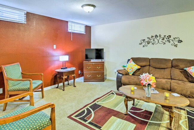 Building Photo - 3560 Dahlia St Unit SI ID1546074P