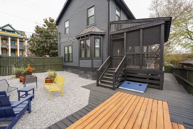 Photo - 905 Phillips St Unit ID1234634P