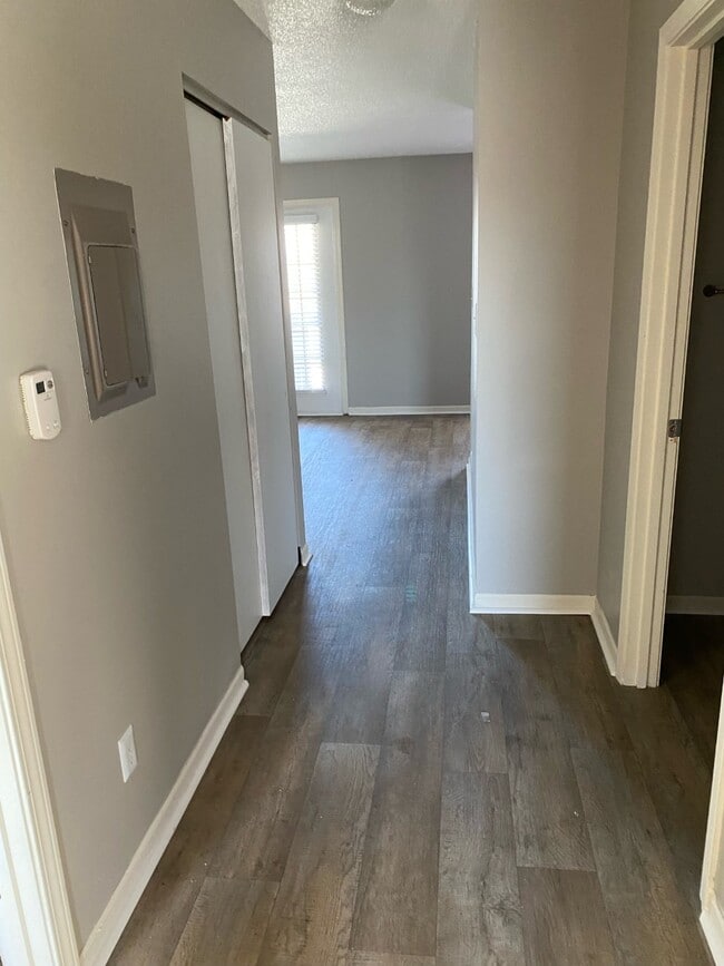 Photo - Turnberry Square Apartments