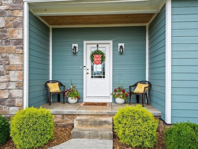 Photo - 71 Windjammer Ct