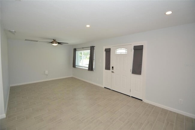 Photo - 14 Bolling Ln