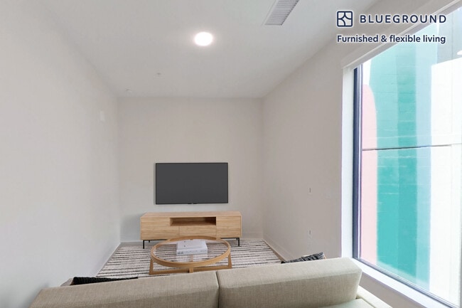 Building Photo - 1580 E 39th Ave Unit FL2-ID1225A