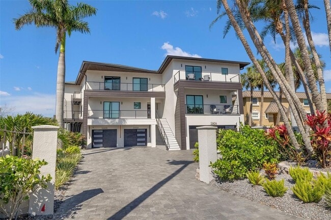 Photo - 12400 Capri Cir N Unit B