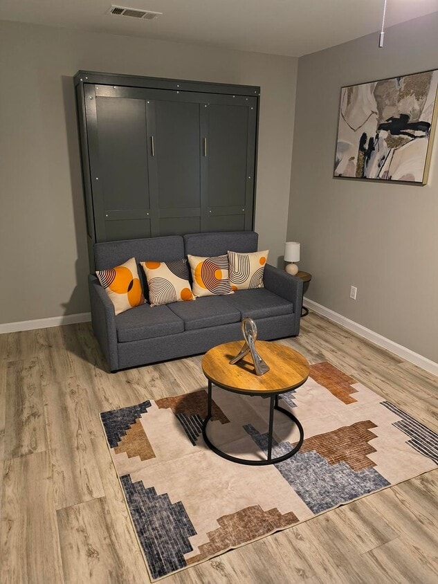 Floor Plan - Furnished Studio With Stylish Murphy Bed Zero D...