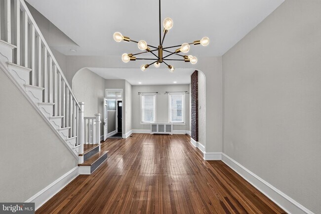 Photo - 185 Baldwin St