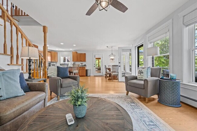 Photo - 69 Beach Rd Unit ID1255691P