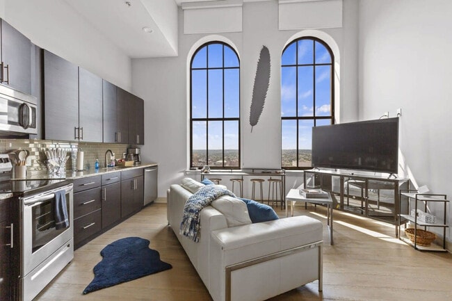 Photo - 10 Light St Unit ID1024671P