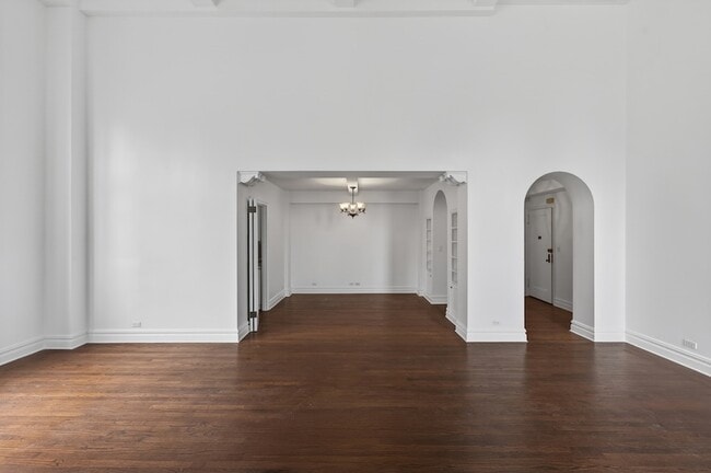 Building Photo - 350 W 57th St Unit 14B