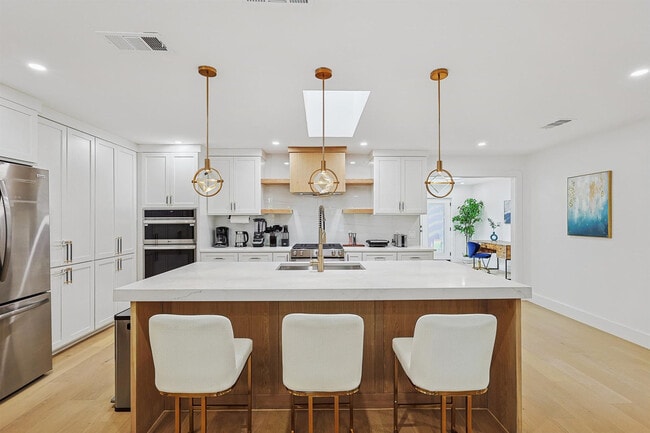 Photo - 6639 Aintree Cir Unit ID1032087P