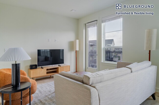 Photo - 3801 N A W Grimes Blvd Unit SI FL3-ID325