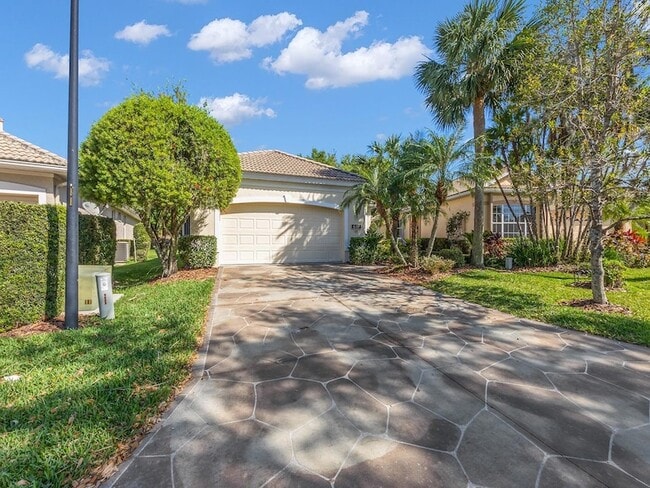 Photo - 6127 Aviary Ct