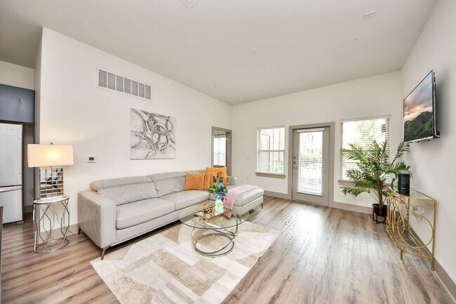 Building Photo - 18210 Park Row Blvd Unit SI FL1-ID1604341P
