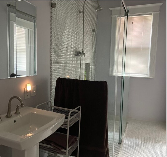 2nd fl bathroom - 709 S Fred Shuttlesworth Cir