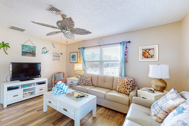 Building Photo - 7101 Gulf Dr Unit SI ID1591366P
