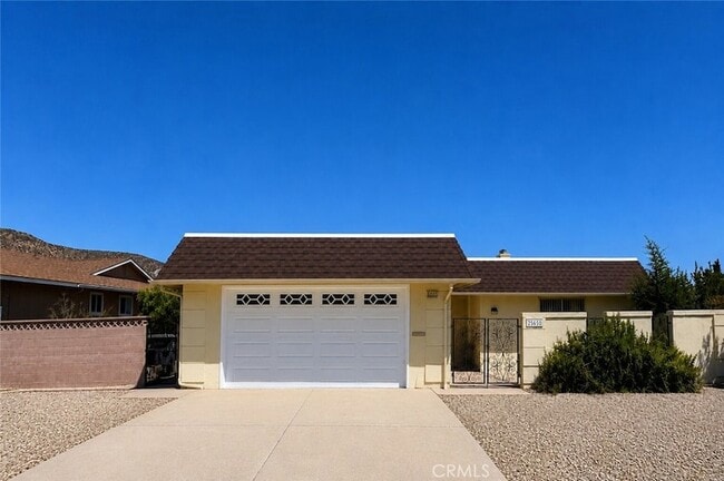 Photo - 25650 Hartwick Rd