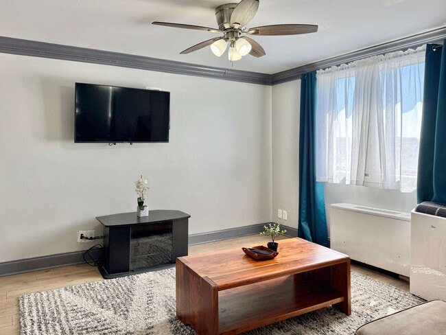 Photo - 215 Piedmont Ave NE Unit SI ID1299370P
