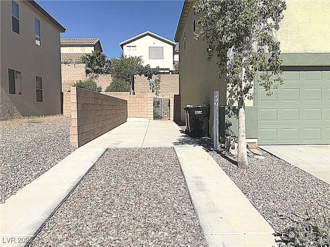 Photo - 183 Rolling Fields Ct