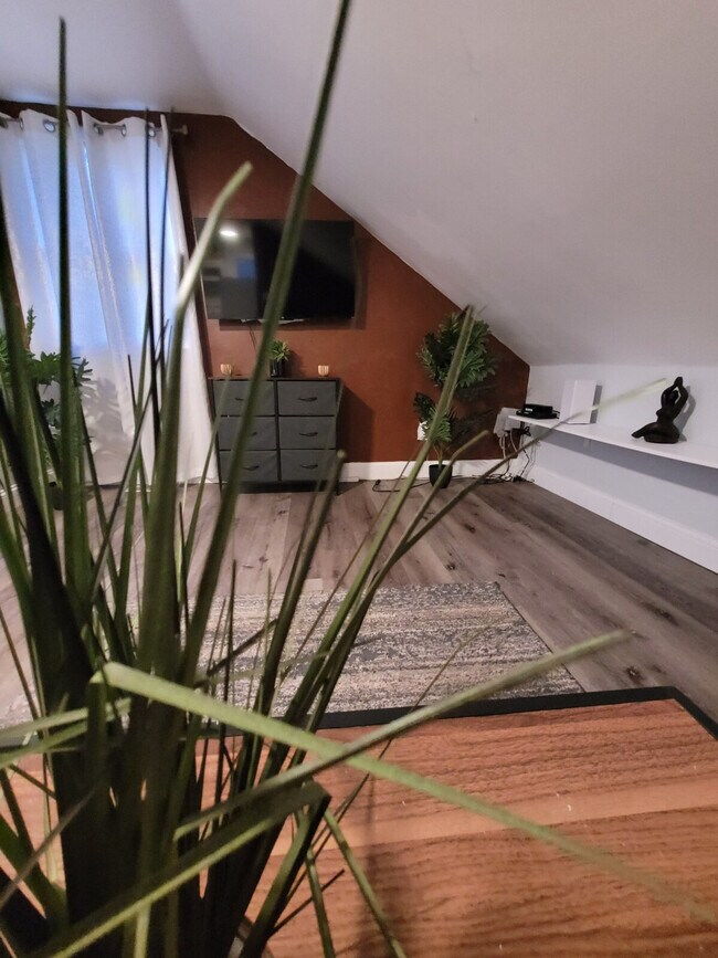 Photo - 3 Dean Ave Unit ID1373653P