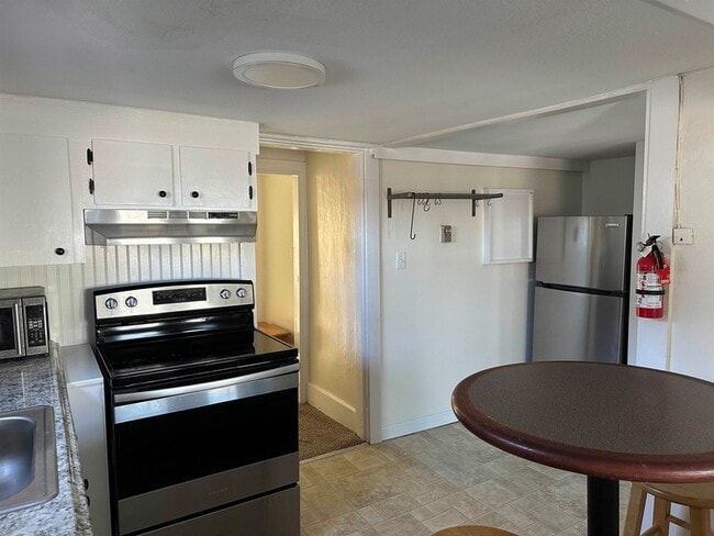 Photo - 8 6th St Unit A