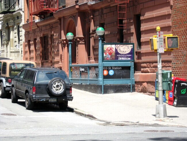 Photo - 5 W 101st St Unit SI ID1032013P