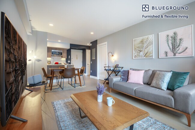 Photo - 311 W 50th St Unit FL5-ID213