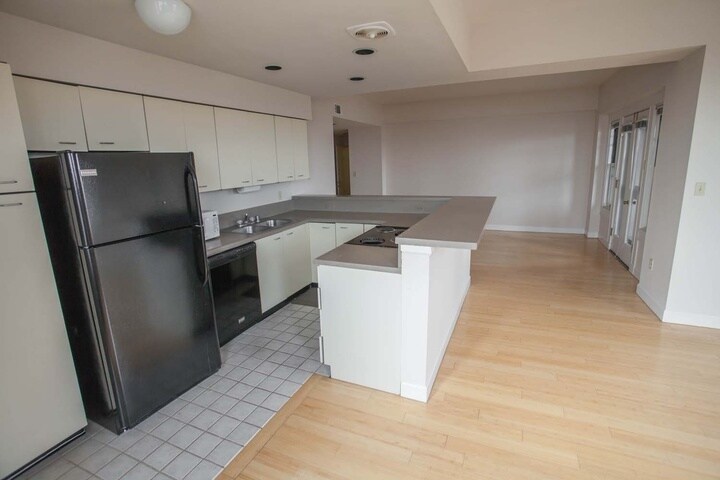 Floor Plan - 2C02LB