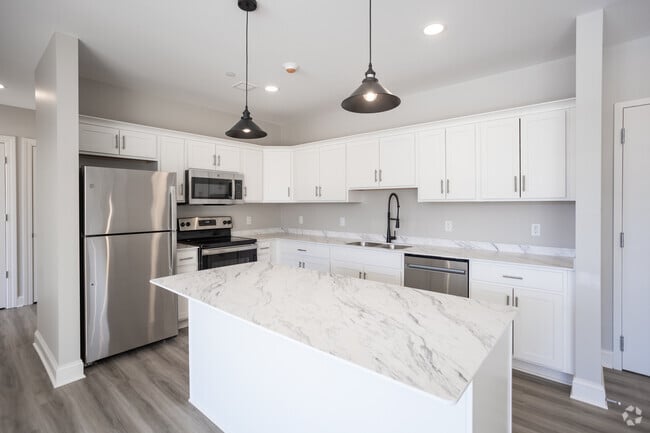 1BR, 1BA - The Goodyear Mansion & Residences