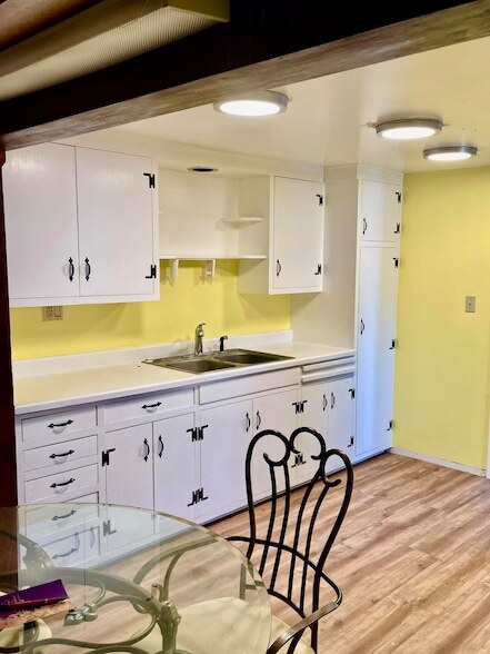 Photo - 2080 Inyo St