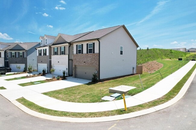 Photo - 5010 Highwood Dr