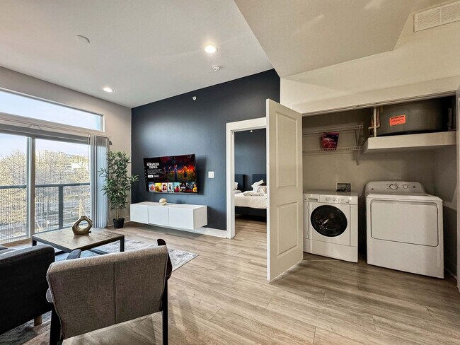 Photo - 2908 Indiana St Unit SI ID1285558P