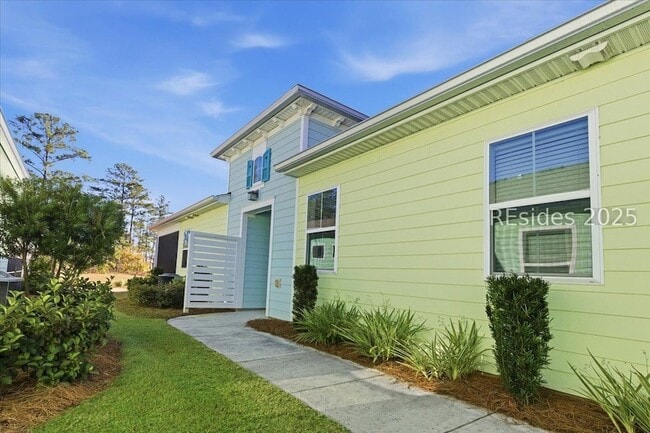 Photo - 155 Weekend Ave