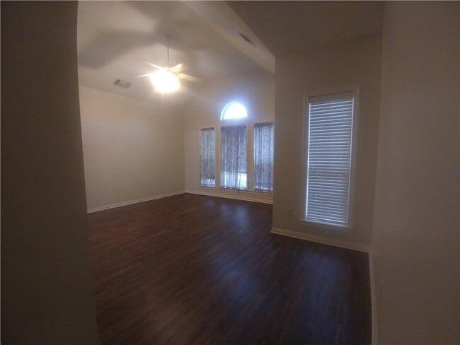 Photo - 1802 White Stone Dr