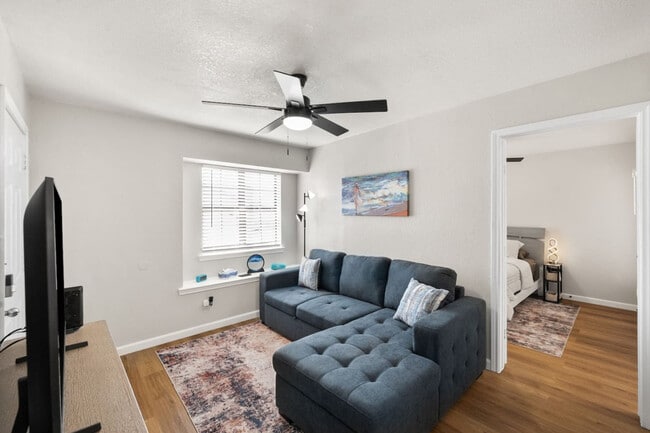 Photo - 1700 Crestpoint Dr Unit ID1301592P