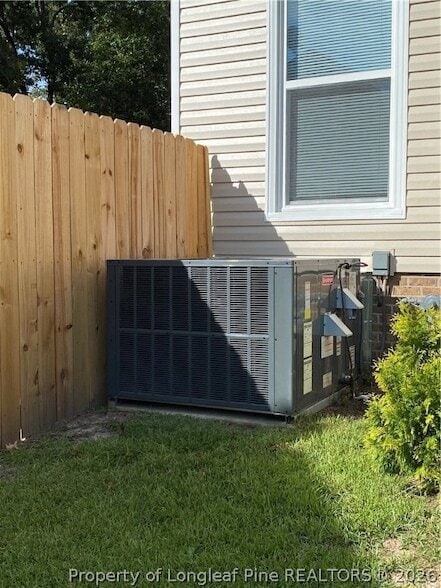 Photo - 1212 Butterwood Cir